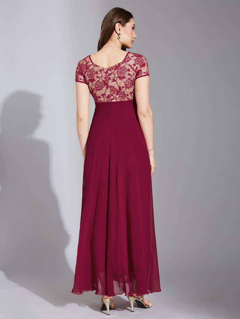 women self desigend short sleeve lace dress - 22385279 -  Standard Image - 4