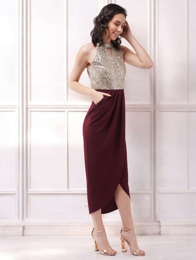 women embellished sleeveless sheath dress