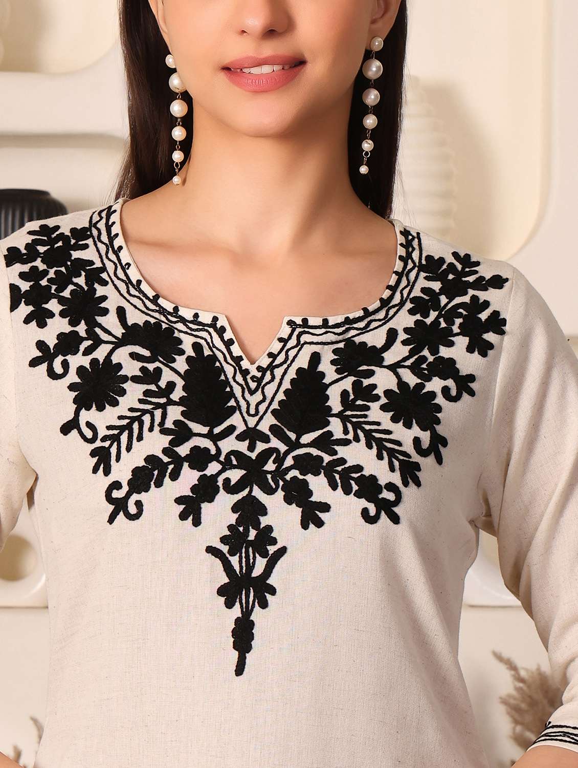 women solid with work three quarter sleeve straight kurti - 22385293 -  Standard Image - 1