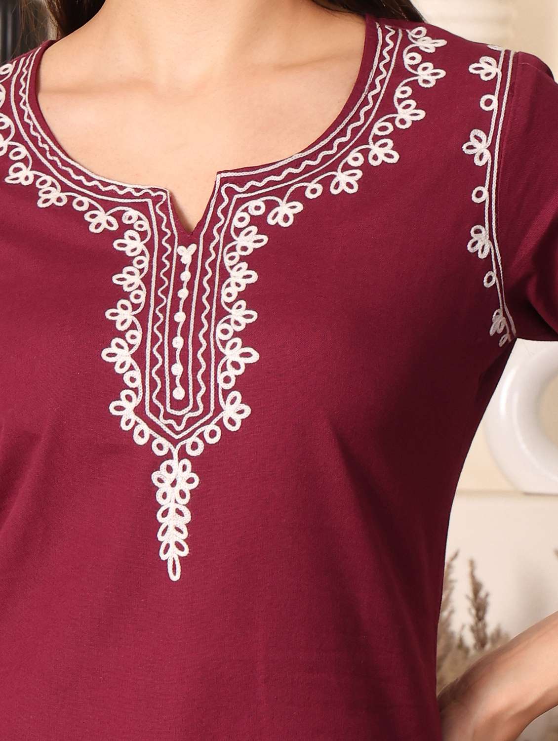 women solid with work notch neck straight kurti - 22385305 -  Standard Image - 1