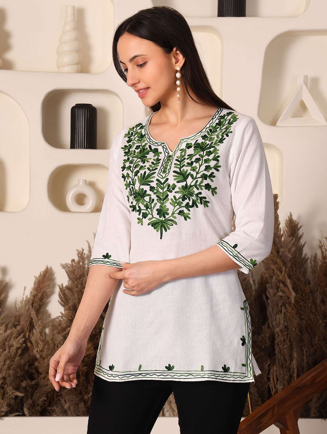 women solid with work notch neck straight kurti - 22385306 -  Standard Image - 4
