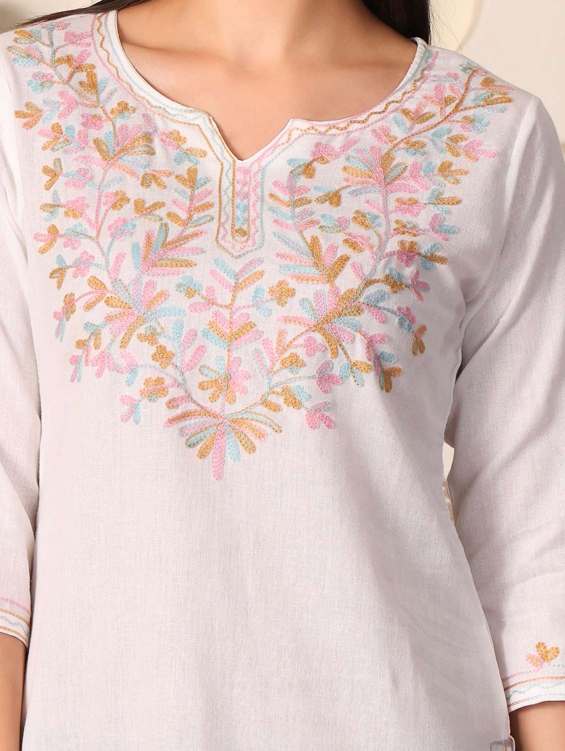 women solid with work notch neck straight kurti - 22385311 -  Standard Image - 1