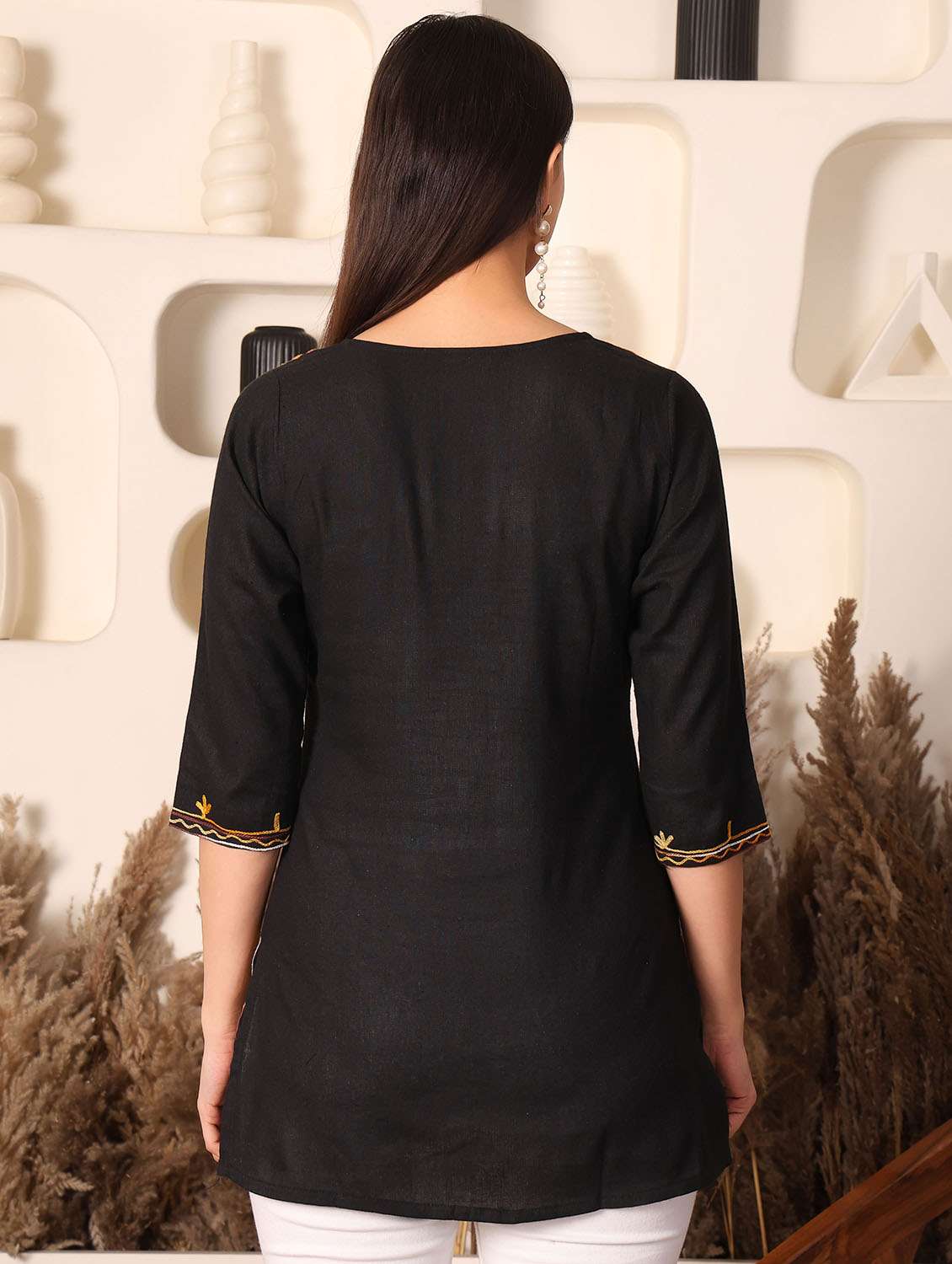 women solid with work notch neck straight kurti - 22385314 -  Standard Image - 4