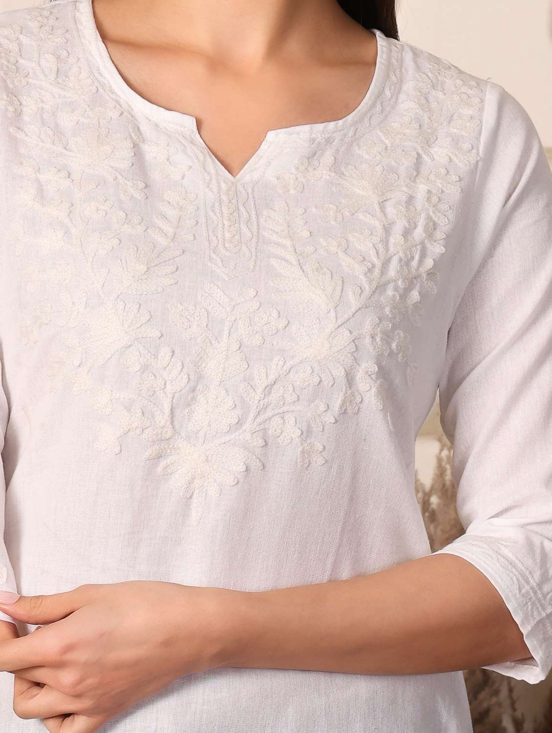 women solid with work notch neck straight kurti - 22385317 -  Standard Image - 1