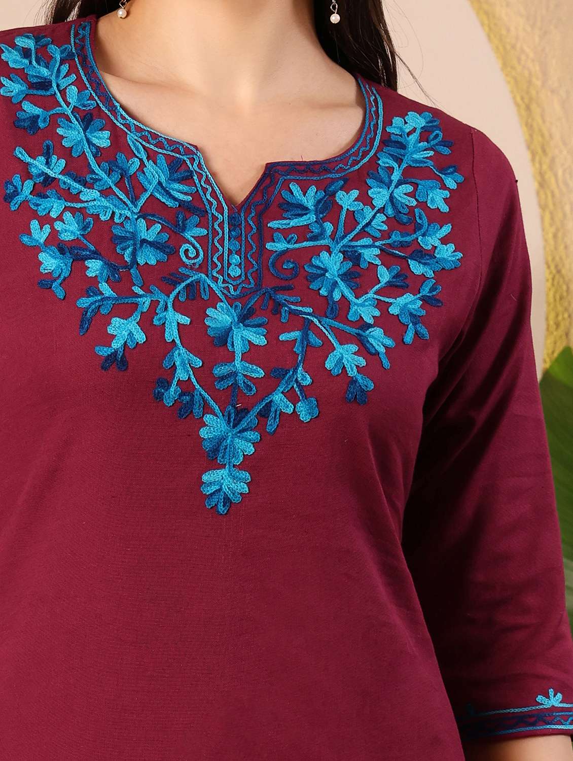 women solid with work notch neck straight kurti - 22385319 -  Standard Image - 1