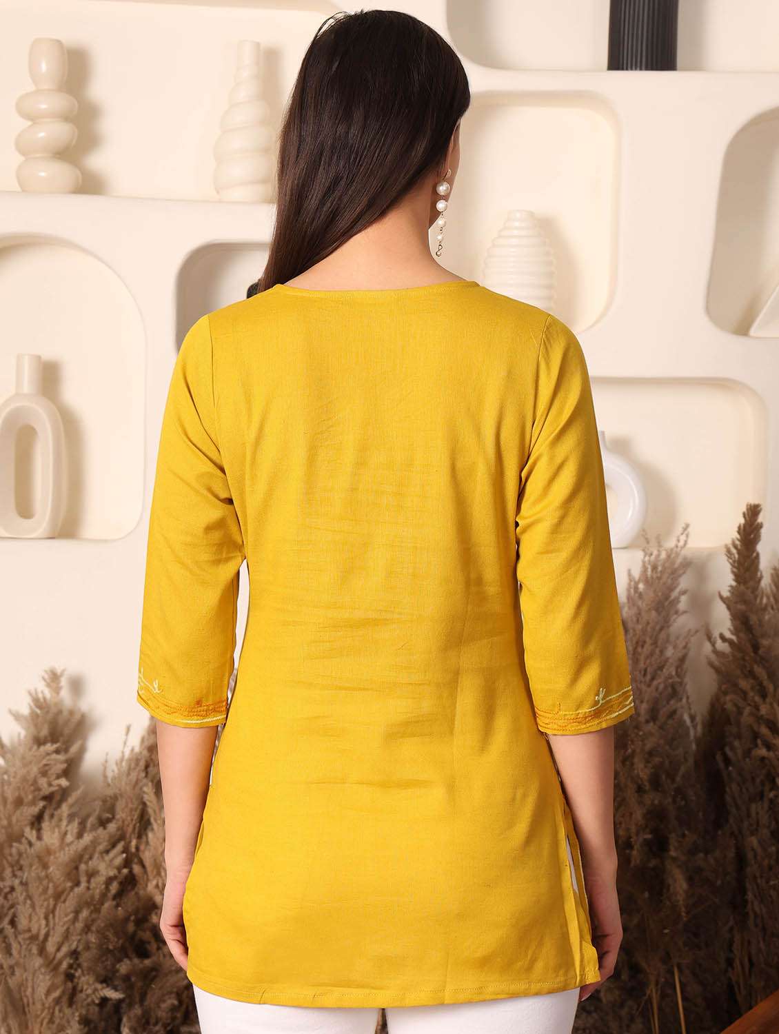 women solid with work notch neck straight kurti - 22385321 -  Standard Image - 4