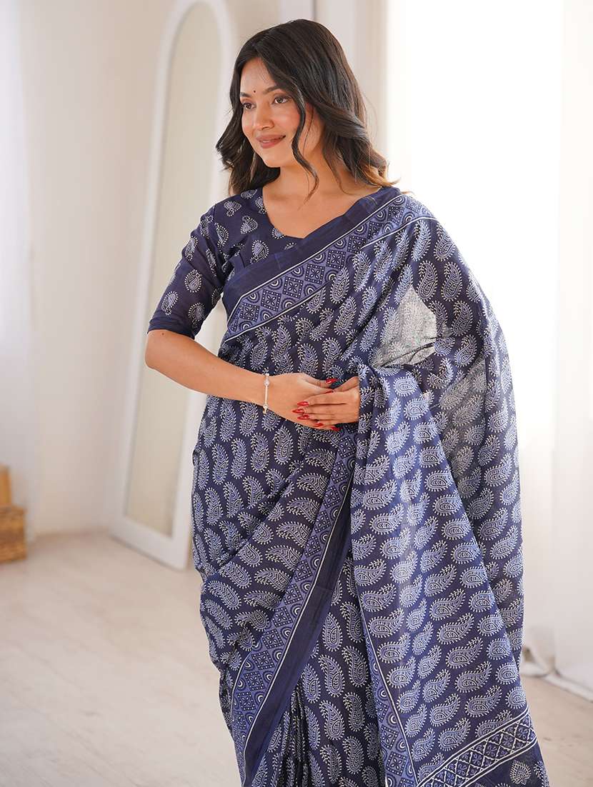 women printed casual wear saree with blouse - 22385399 -  Standard Image - 1