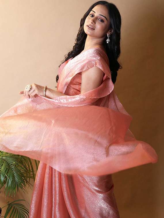 Women Solid Plain Saree With Blouse - 22385400 -  Standard Image - 1