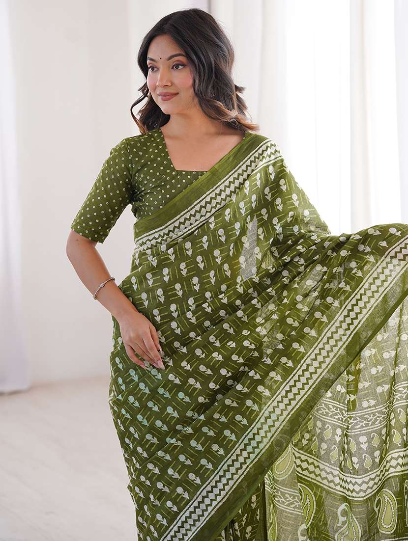 women printed casual wear saree with blouse - 22385451 -  Standard Image - 1