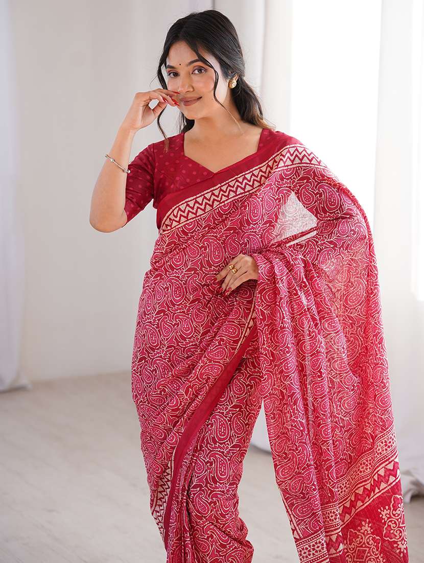 women printed casual wear saree with blouse - 22385477 -  Standard Image - 1