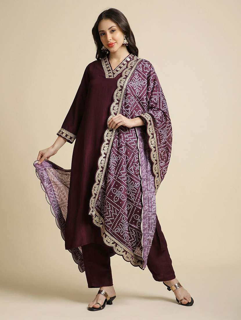 women solid three quarter sleeve kurta pant with dupatta set