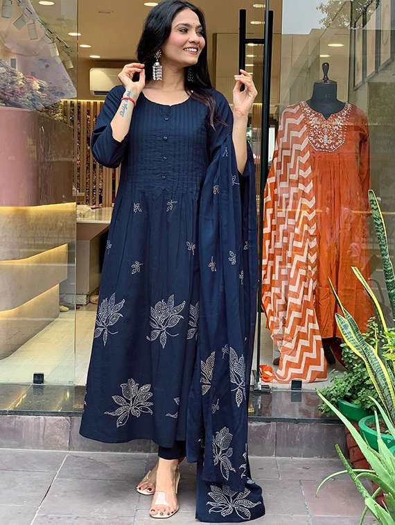 women printed three quarter sleeve kurta pant with dupatta set - 22385492 -  Standard Image - 1