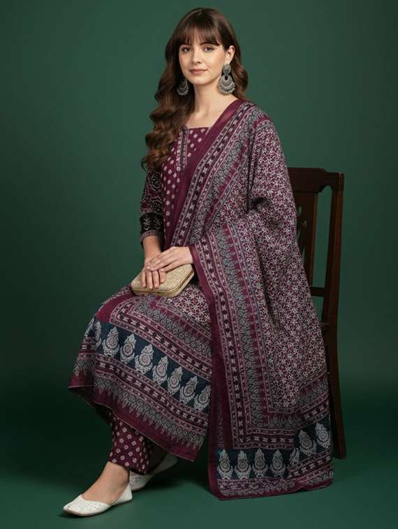 women printed three quarter sleeve kurta pant with dupatta set - 22385526 -  Standard Image - 1