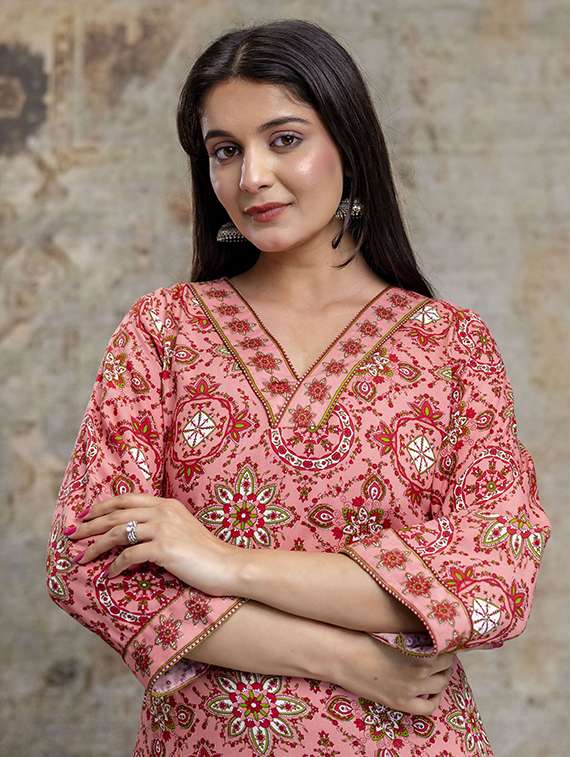 women printed three quarter sleeve straight kurta - 22385548 -  Standard Image - 1