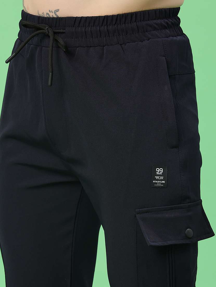 men solid mid rise regular fit cargo  - 22386439 -  Standard Image - 1
