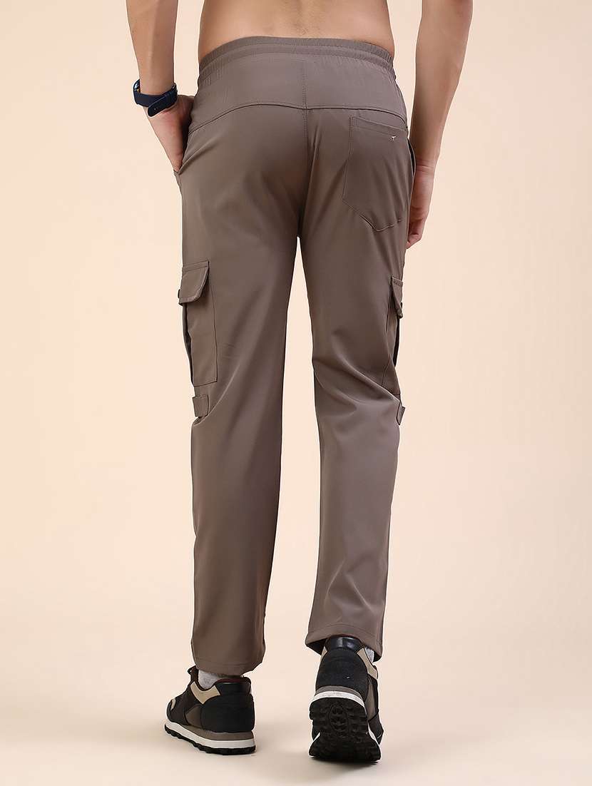 men solid mid rise regular fit cargo  - 22386456 -  Standard Image - 4