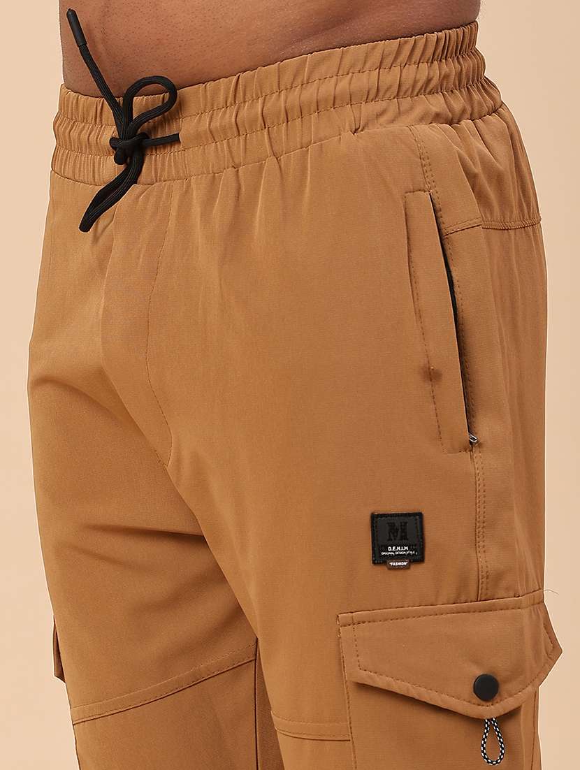 men solid mid rise regular fit cargo  - 22386464 -  Standard Image - 1