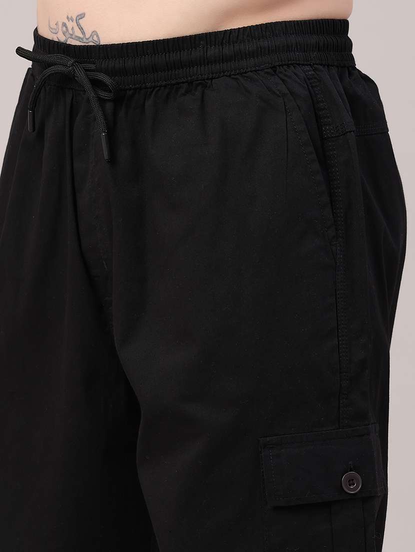 men solid mid rise relaxed fit cargo  - 22386473 -  Standard Image - 1