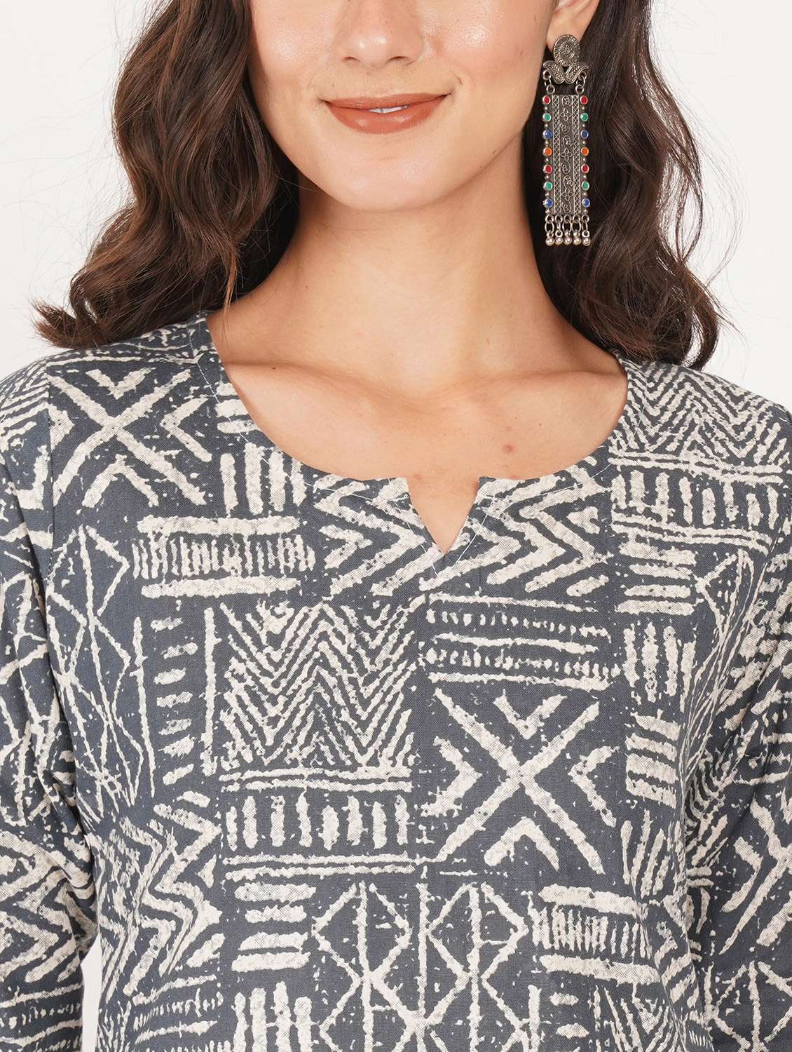 women printed three quarter sleeve straight kurti - 22386953 -  Standard Image - 1