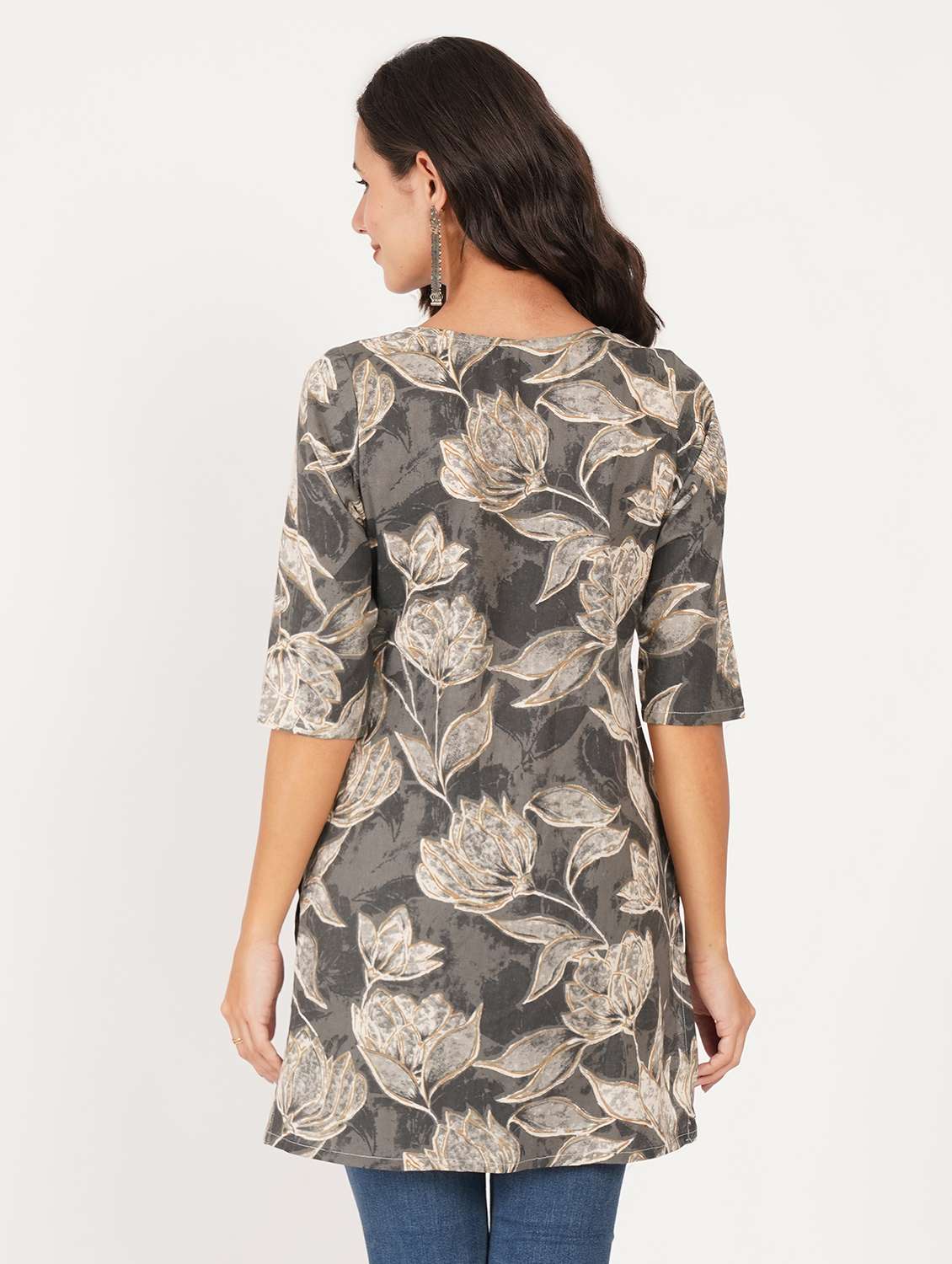 women printed three quarter sleeve straight kurti - 22386956 -  Standard Image - 4