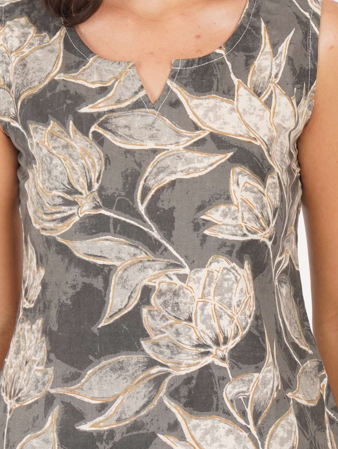 women printed notch neck straight kurti - 22386963 -  Standard Image - 1