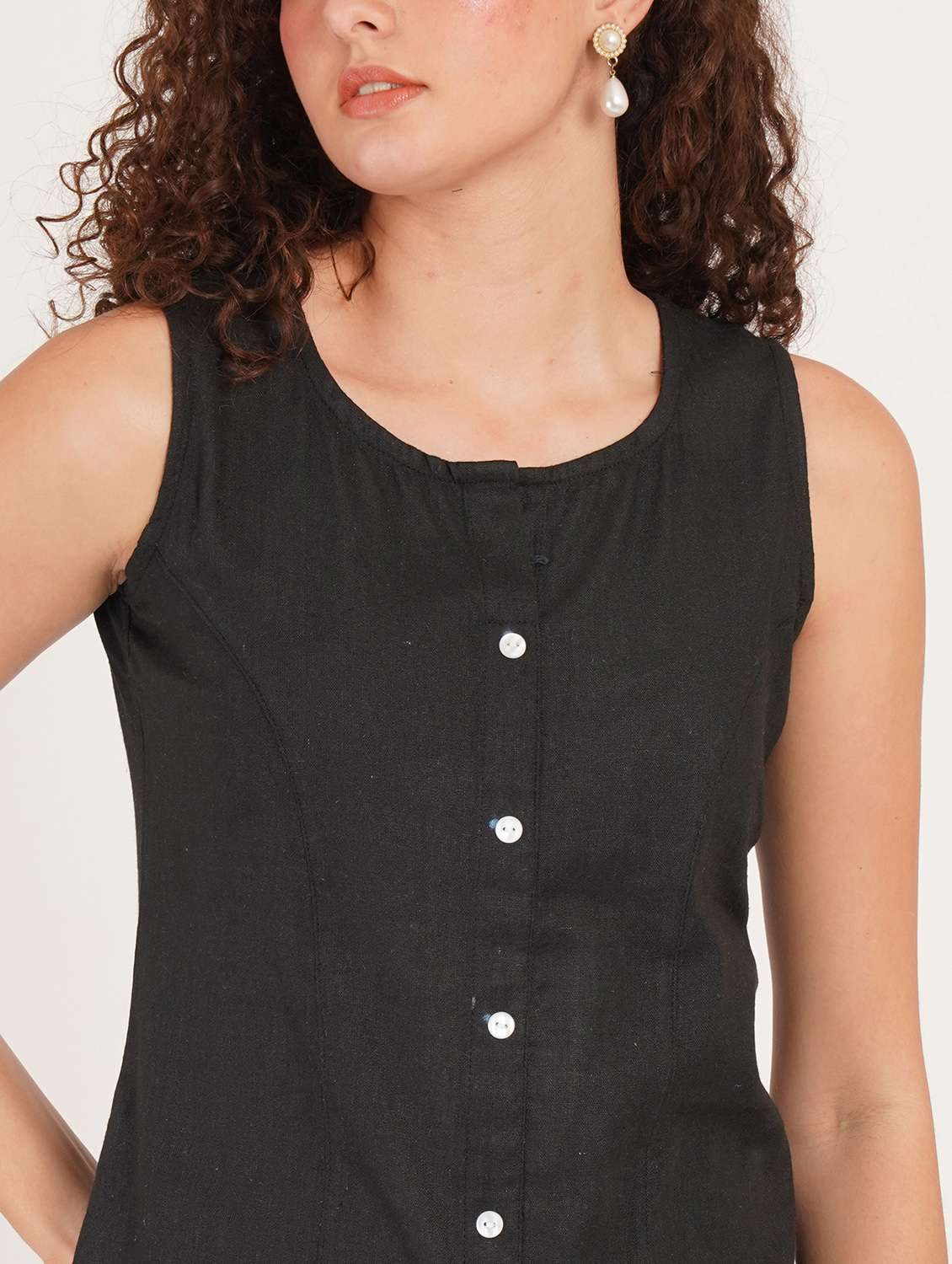 Women Solid Sleeveless A-line Top - 22386974 -  Standard Image - 1