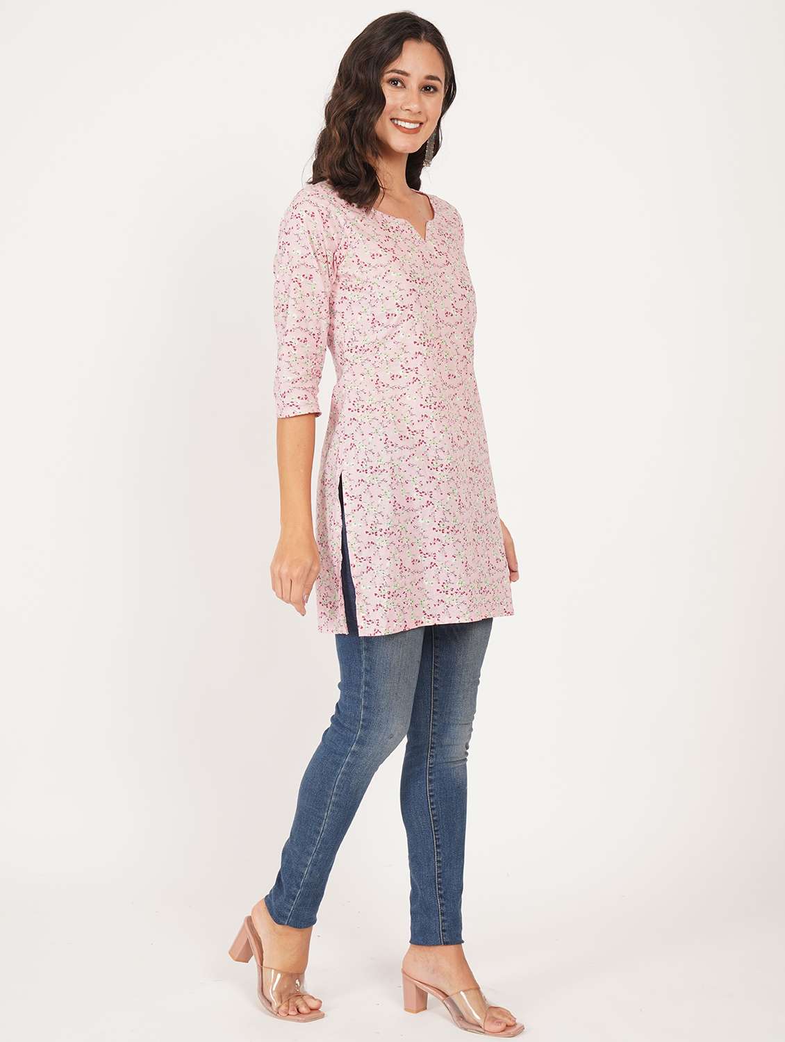 women printed three quarter sleeve straight kurti - 22387001 -  Standard Image - 4