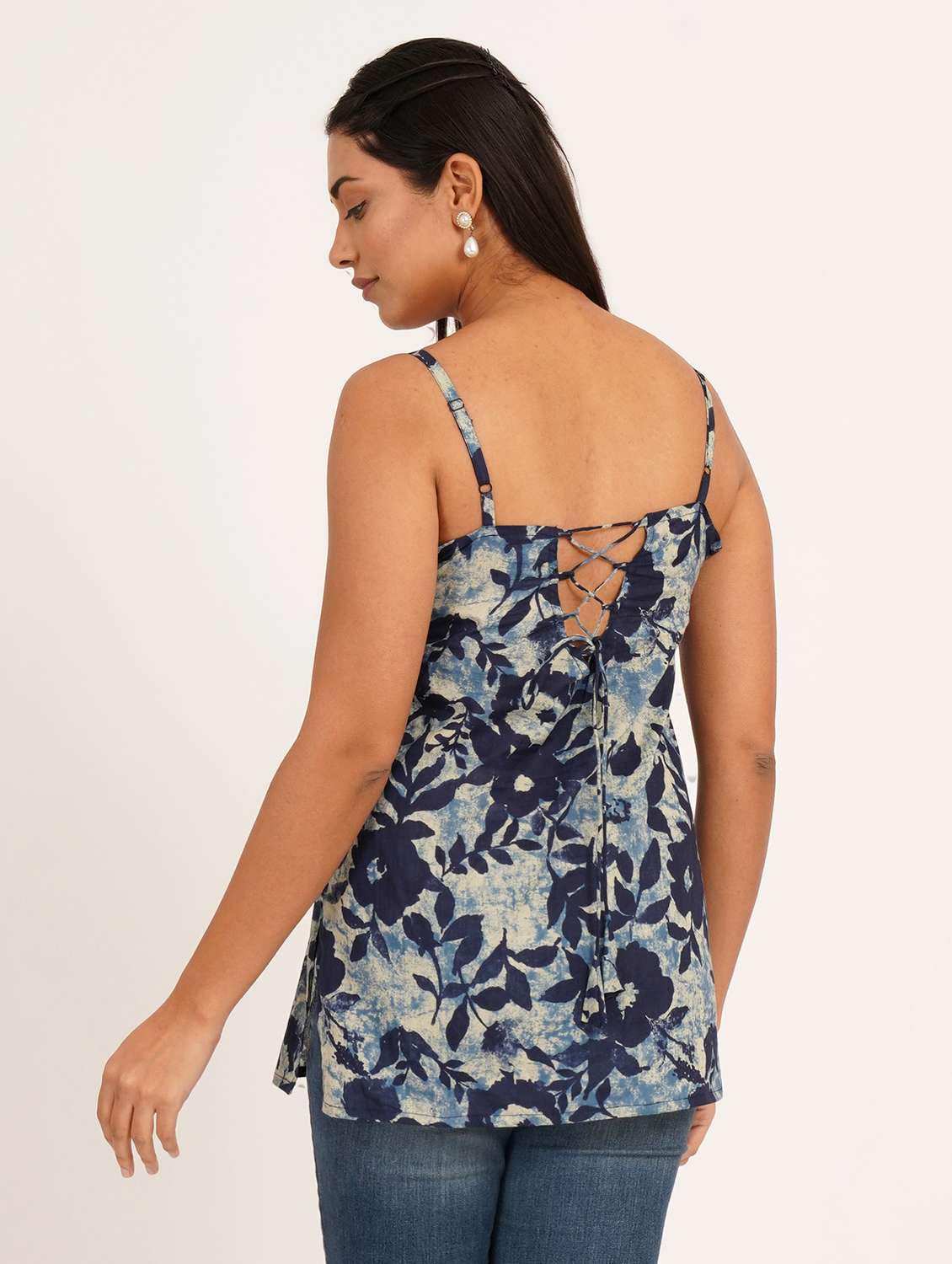 women floral shoulder strap straight kurti - 22387018 -  Standard Image - 4