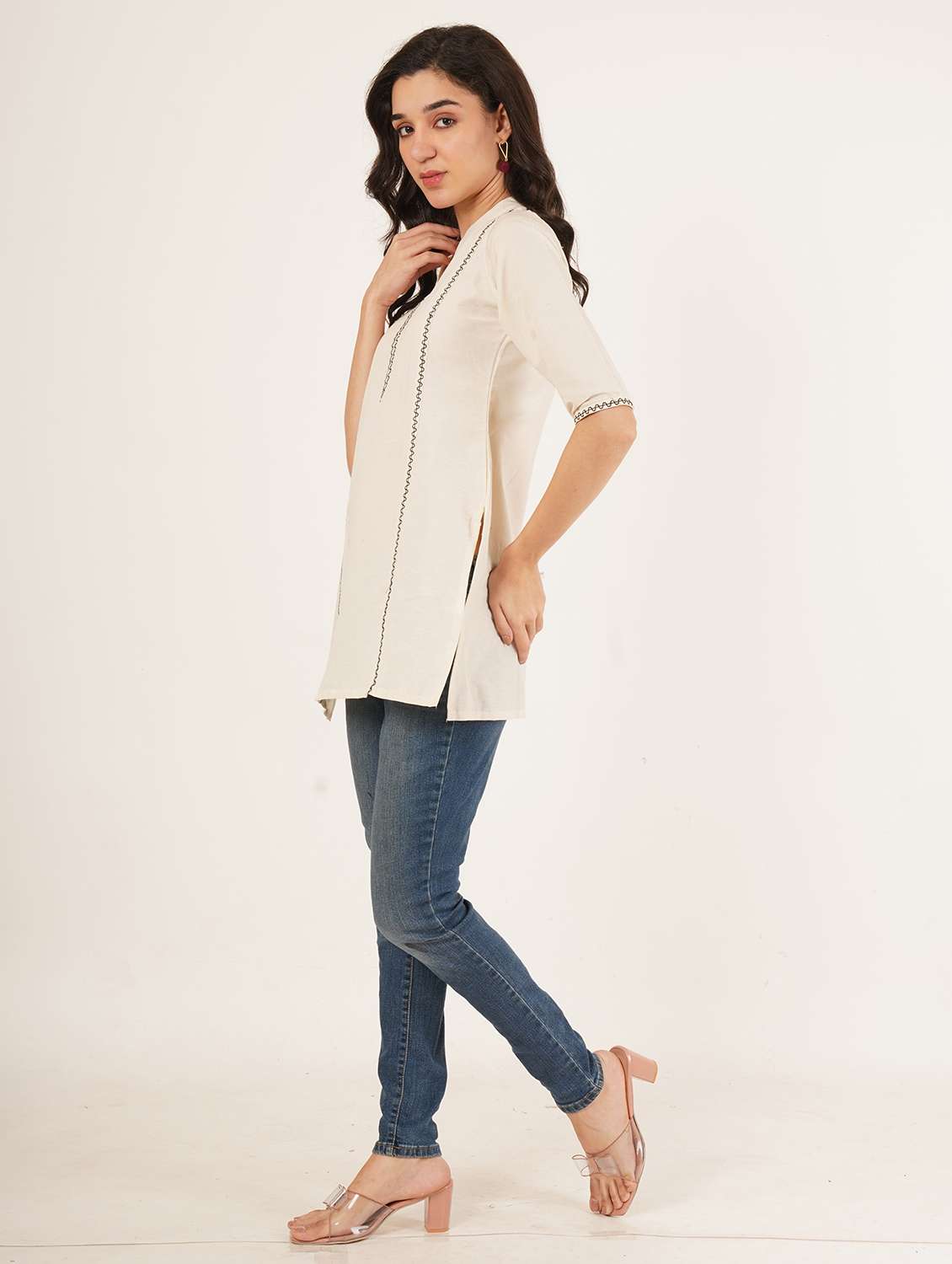 women solid with work three quarter sleeve straight kurti - 22387042 -  Standard Image - 4