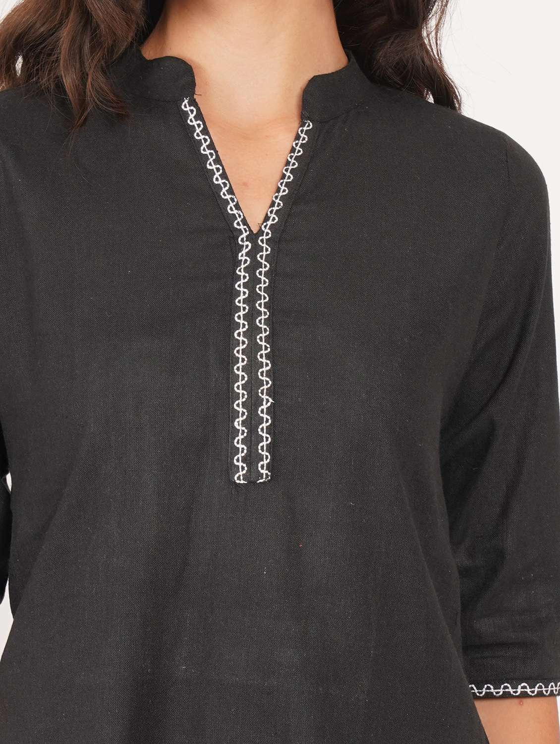 women solid three quarter sleeve straight kurti - 22387044 -  Standard Image - 1