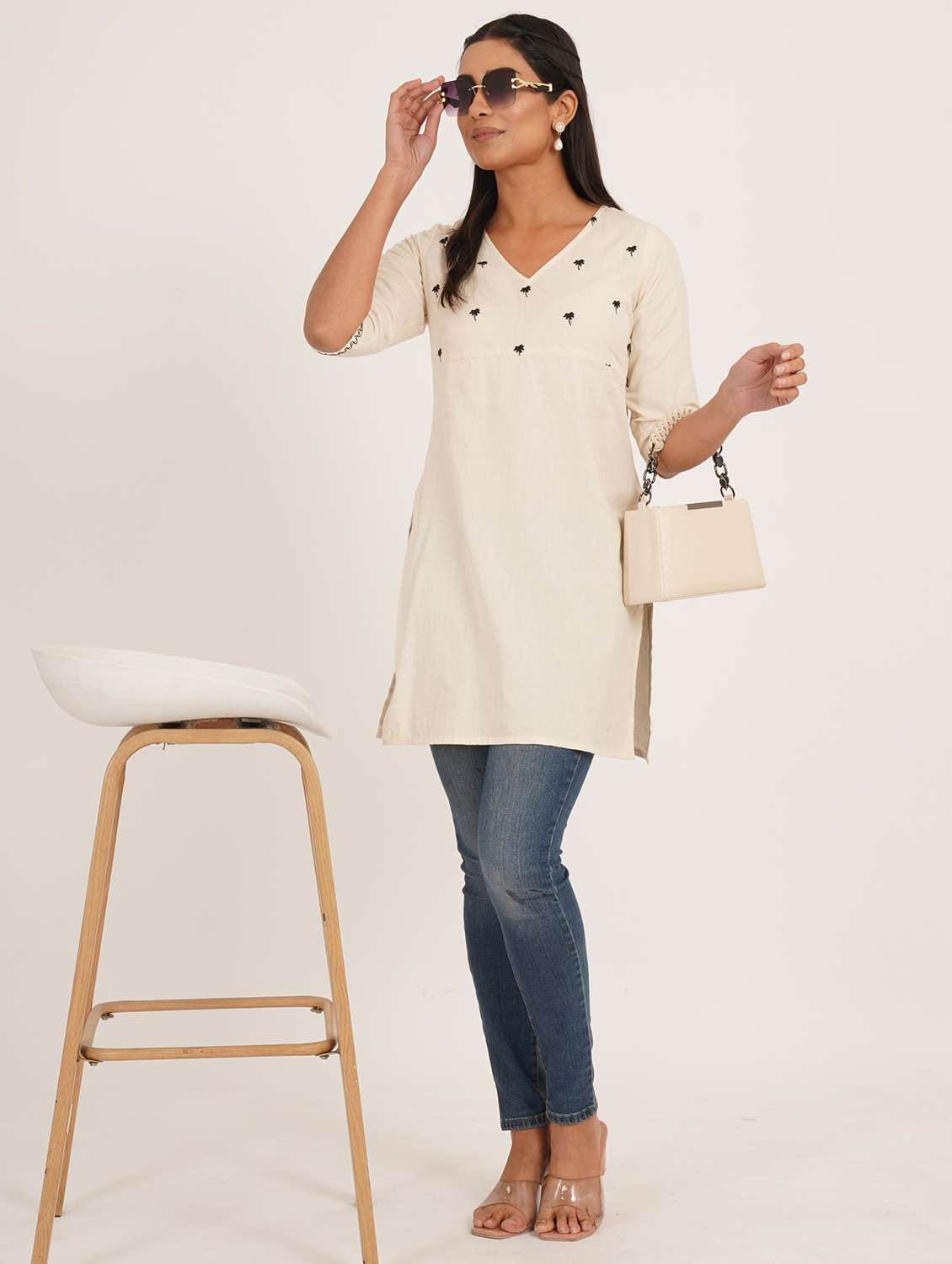 women solid with work three quarter sleeve straight kurti - 22387049 -  Standard Image - 4