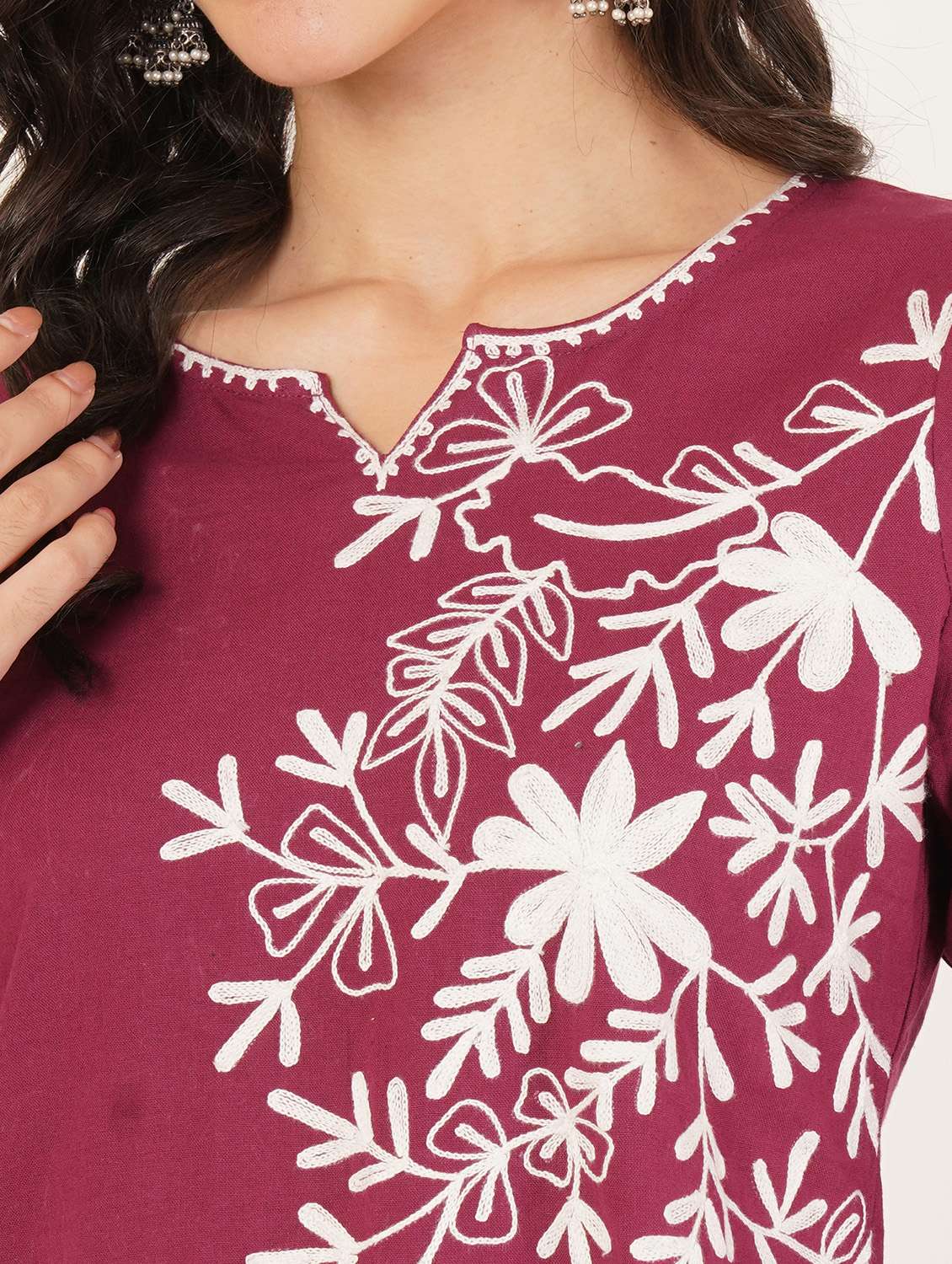 women solid with work notch neck straight kurti - 22387079 -  Standard Image - 1