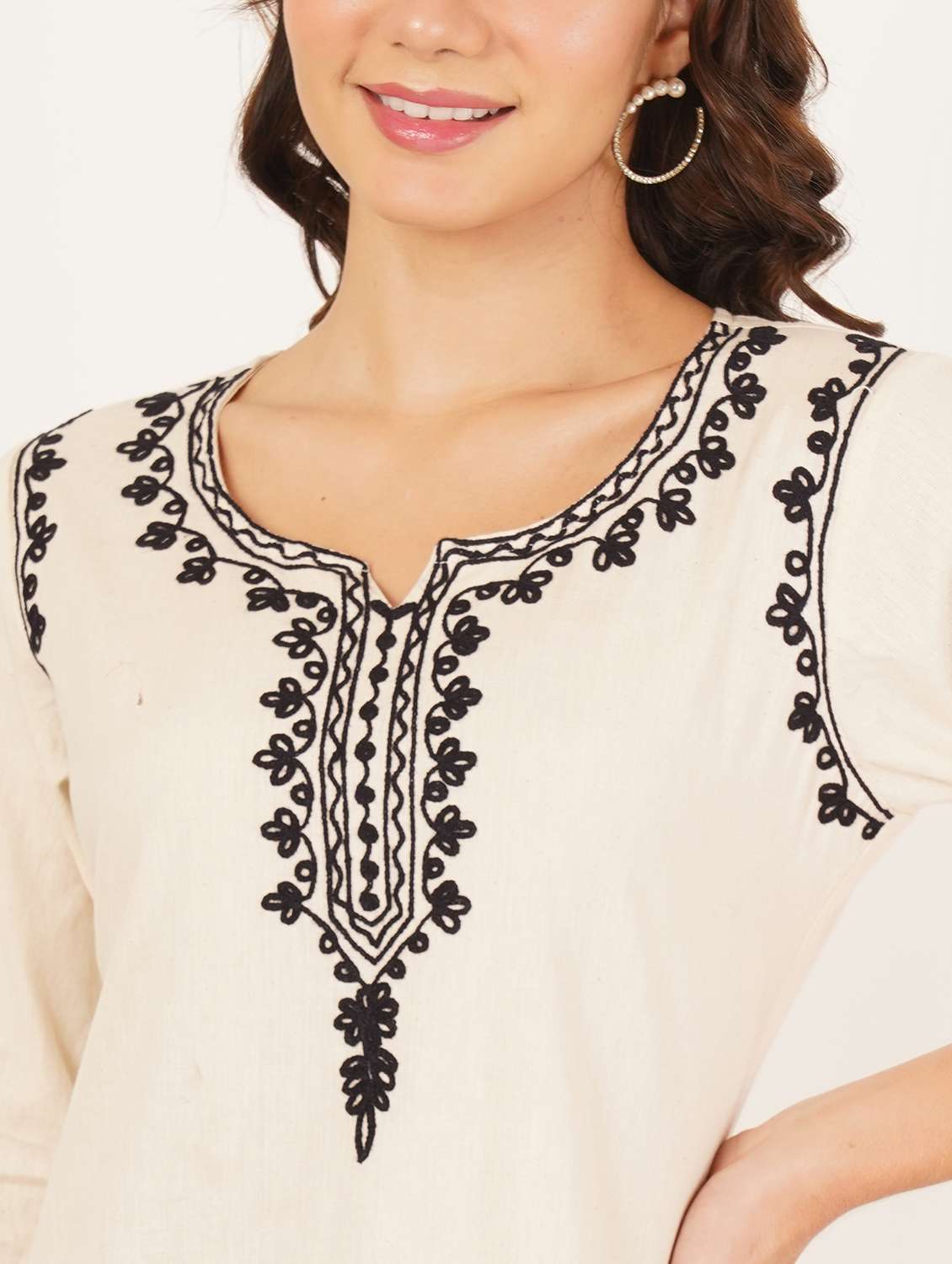 women solid with work notch neck straight kurti - 22387082 -  Standard Image - 1