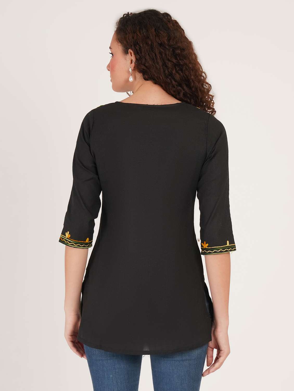 women solid with work notch neck straight kurti - 22387093 -  Standard Image - 4