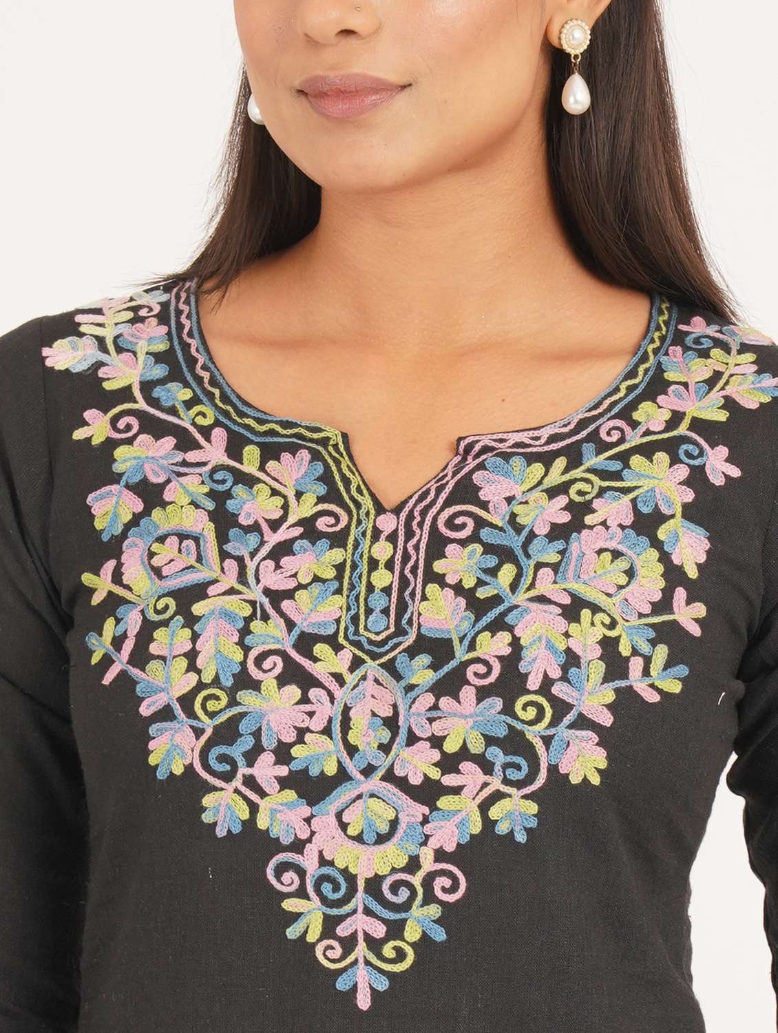 women solid with work notch neck straight kurti - 22387102 -  Standard Image - 1