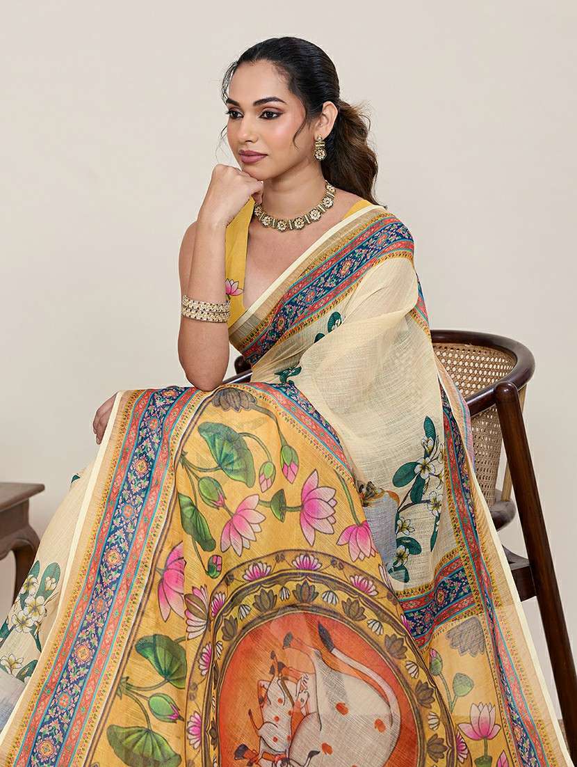 women printed casual wear saree with blouse - 22387166 -  Standard Image - 1
