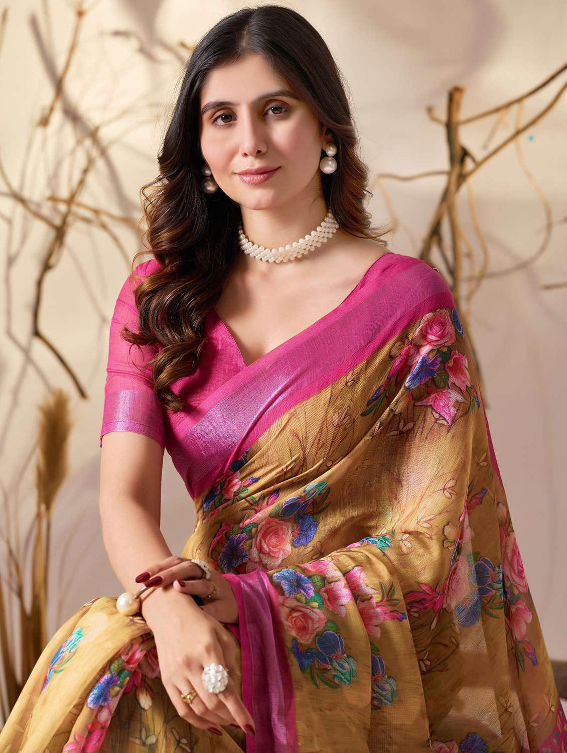 women printed casual wear saree with blouse - 22388822 -  Standard Image - 1