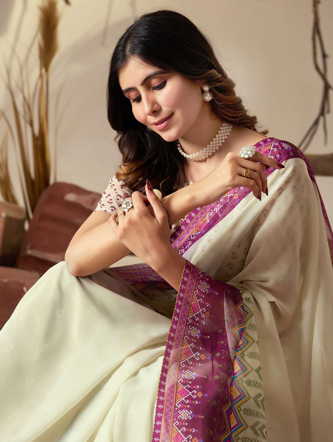 women printed casual wear saree with blouse - 22388834 -  Standard Image - 1