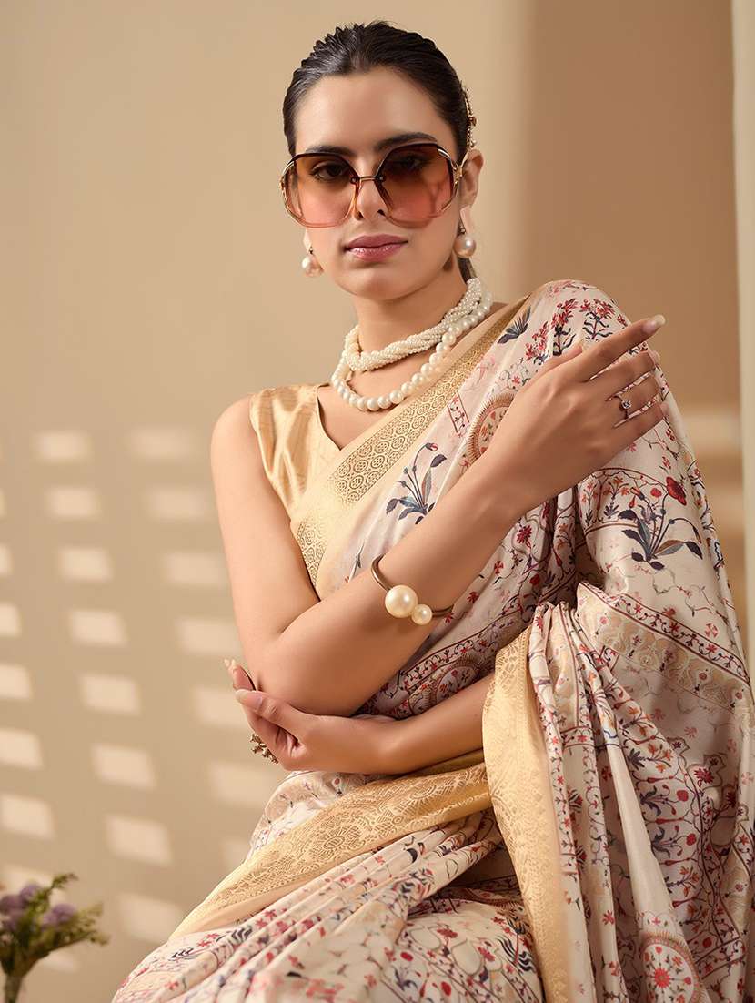 women printed casual wear saree with blouse - 22388841 -  Standard Image - 1