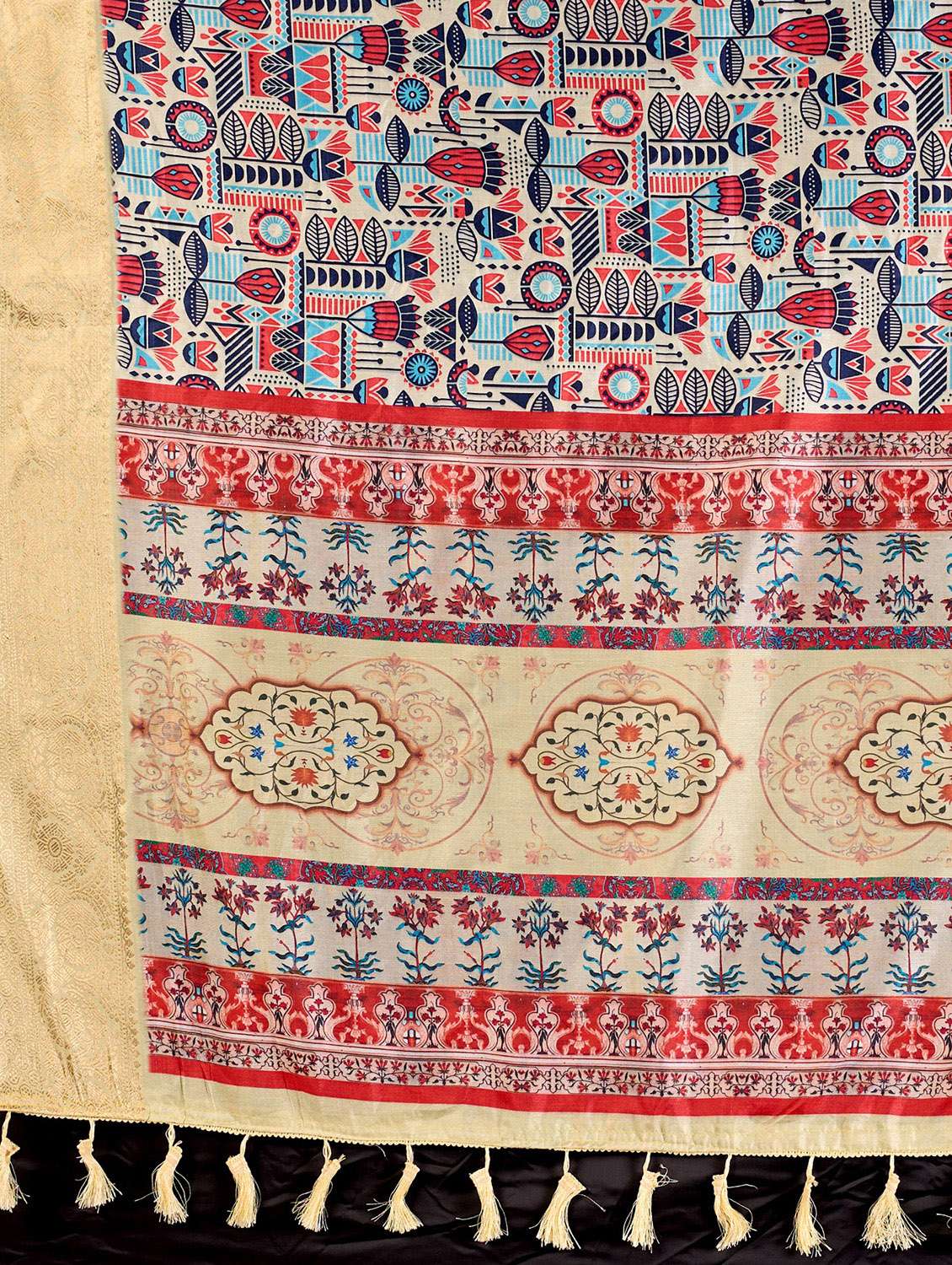 women printed casual wear saree with blouse - 22388844 -  Standard Image - 4