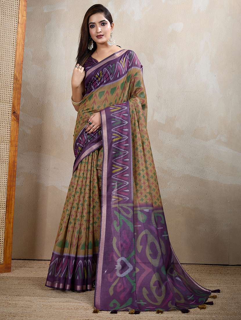 women printed casual wear saree with blouse