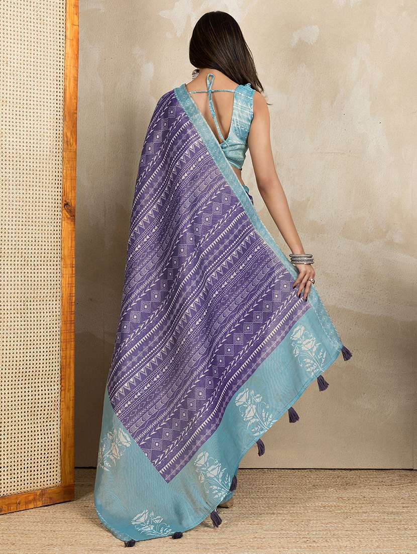 women printed casual wear saree with blouse - 22388914 -  Standard Image - 4
