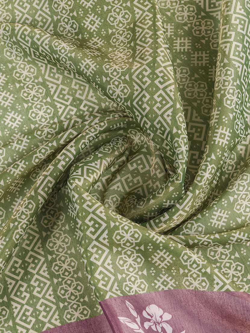 women printed casual wear saree with blouse - 22388916 -  Standard Image - 1