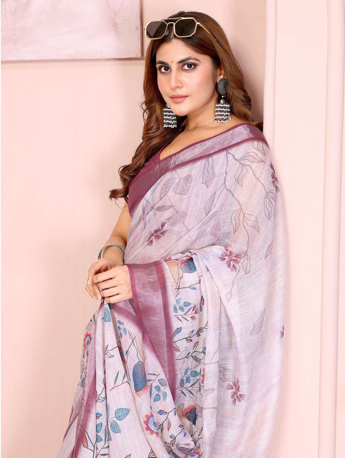 women printed casual wear saree with blouse - 22388933 -  Standard Image - 1