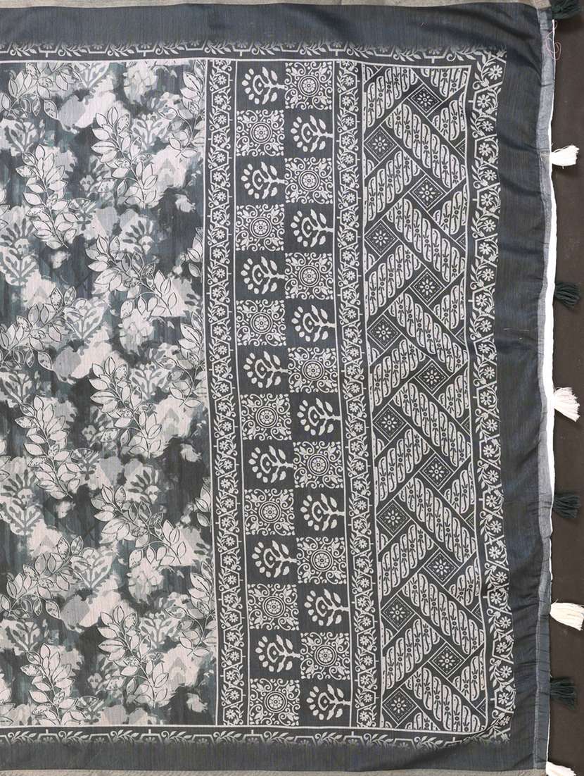 women printed casual wear saree with blouse - 22388970 -  Standard Image - 1