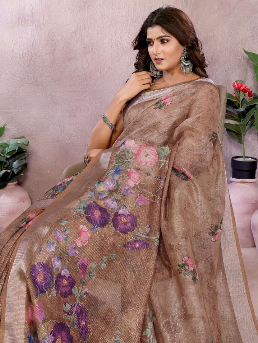 women printed casual wear saree with blouse - 22388985 -  Standard Image - 1