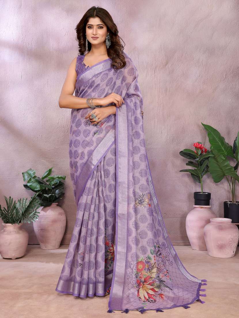 women printed casual wear saree with blouse