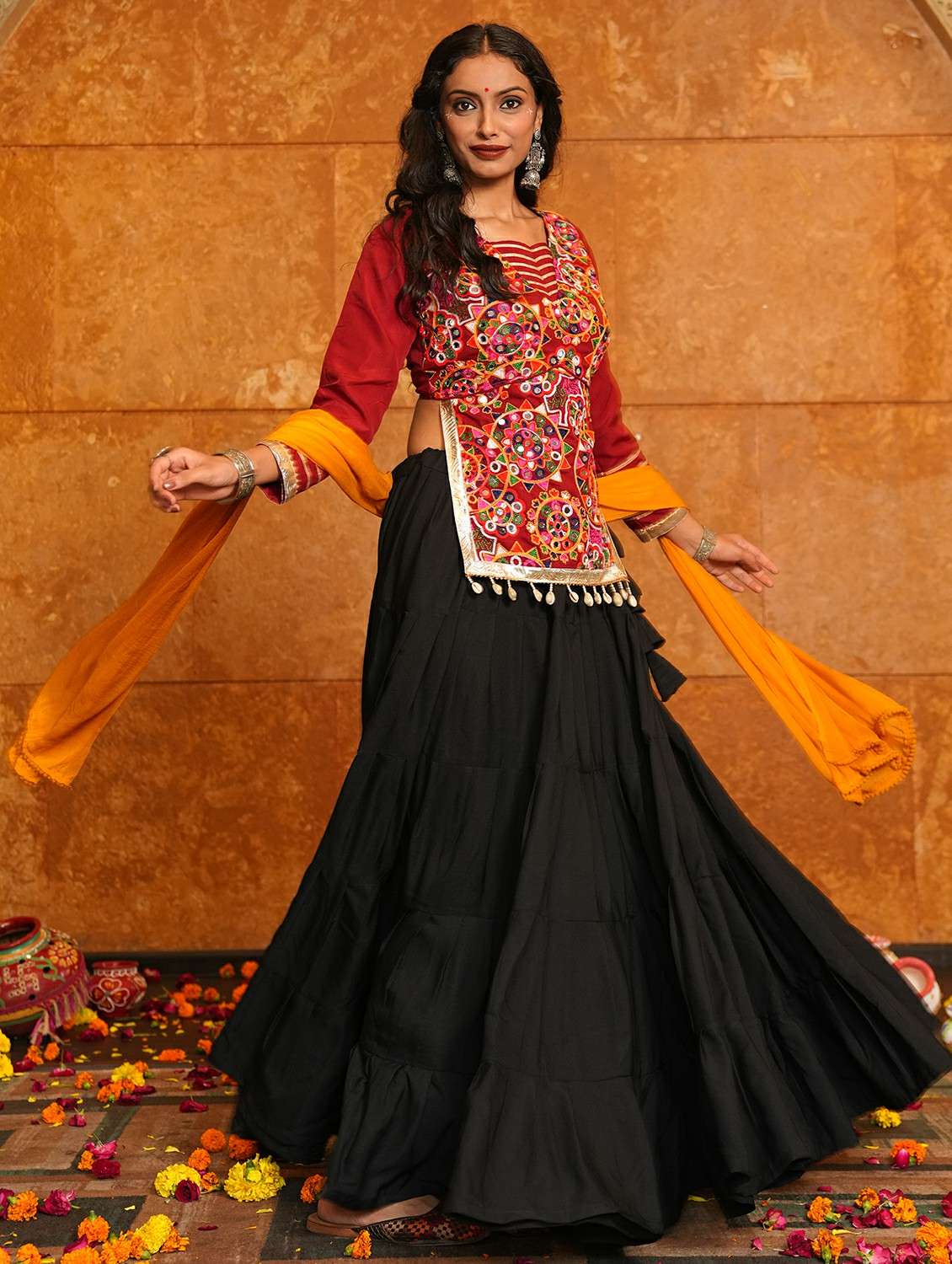 women solid flared semi-stitched lehenga - 22389702 -  Standard Image - 4