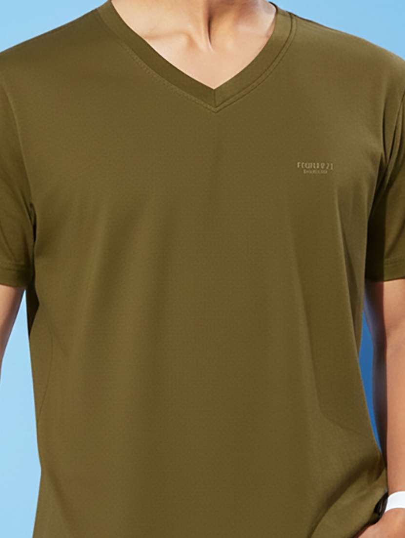 men solid short sleeve regular fit t-shirt - 22390066 -  Standard Image - 1