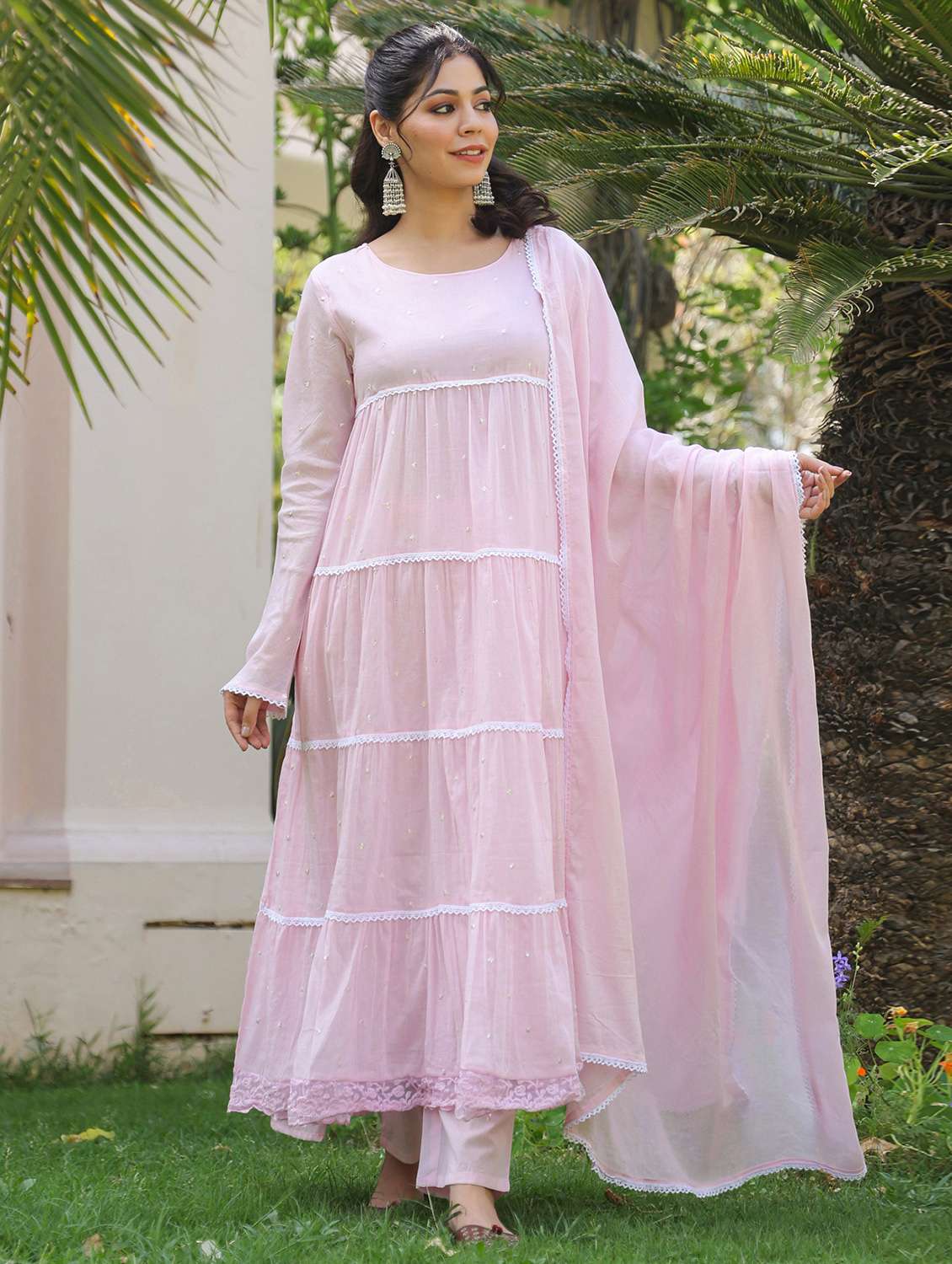 women solid with work long sleeve kurta pant with dupatta set